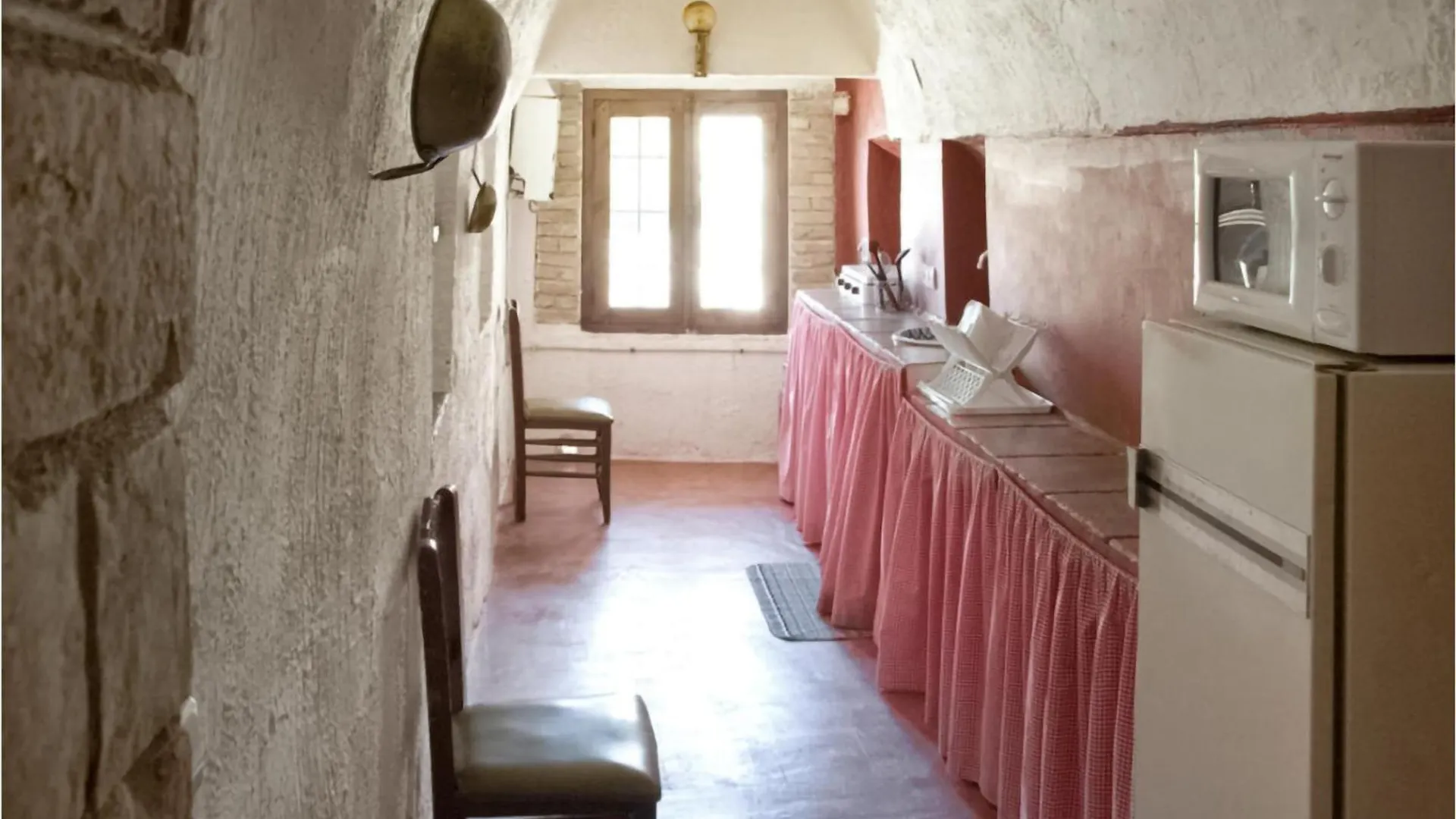 Nyaraló 2 Bedroom Cozy Home In Baza