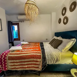 Apartamento Pisos Baza, Tres Apartmentos En, Baza